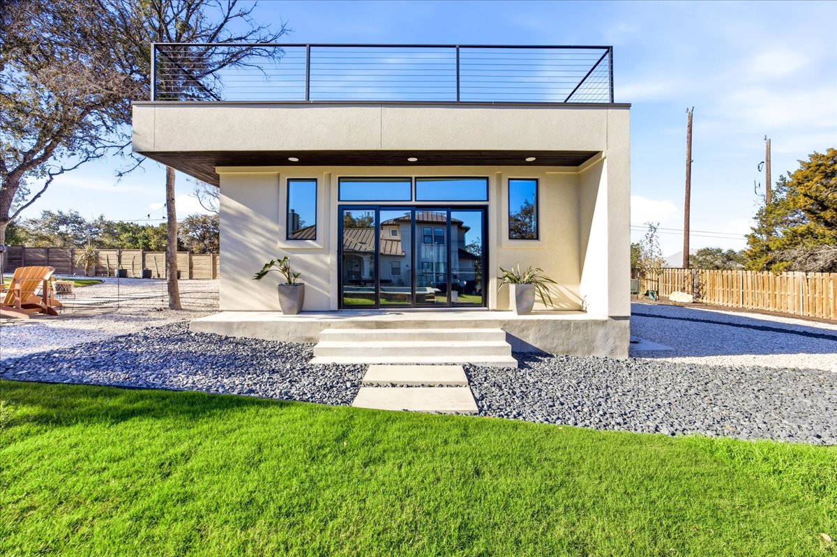 Castano Cove ADU - Austen model with rooftop deck