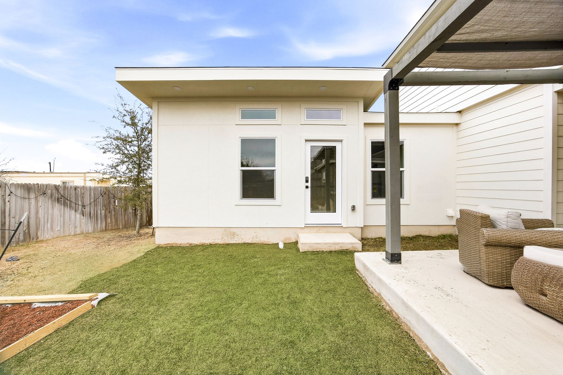Attached Mother-in-Law Apartment ADU - Front exterior with covered patio