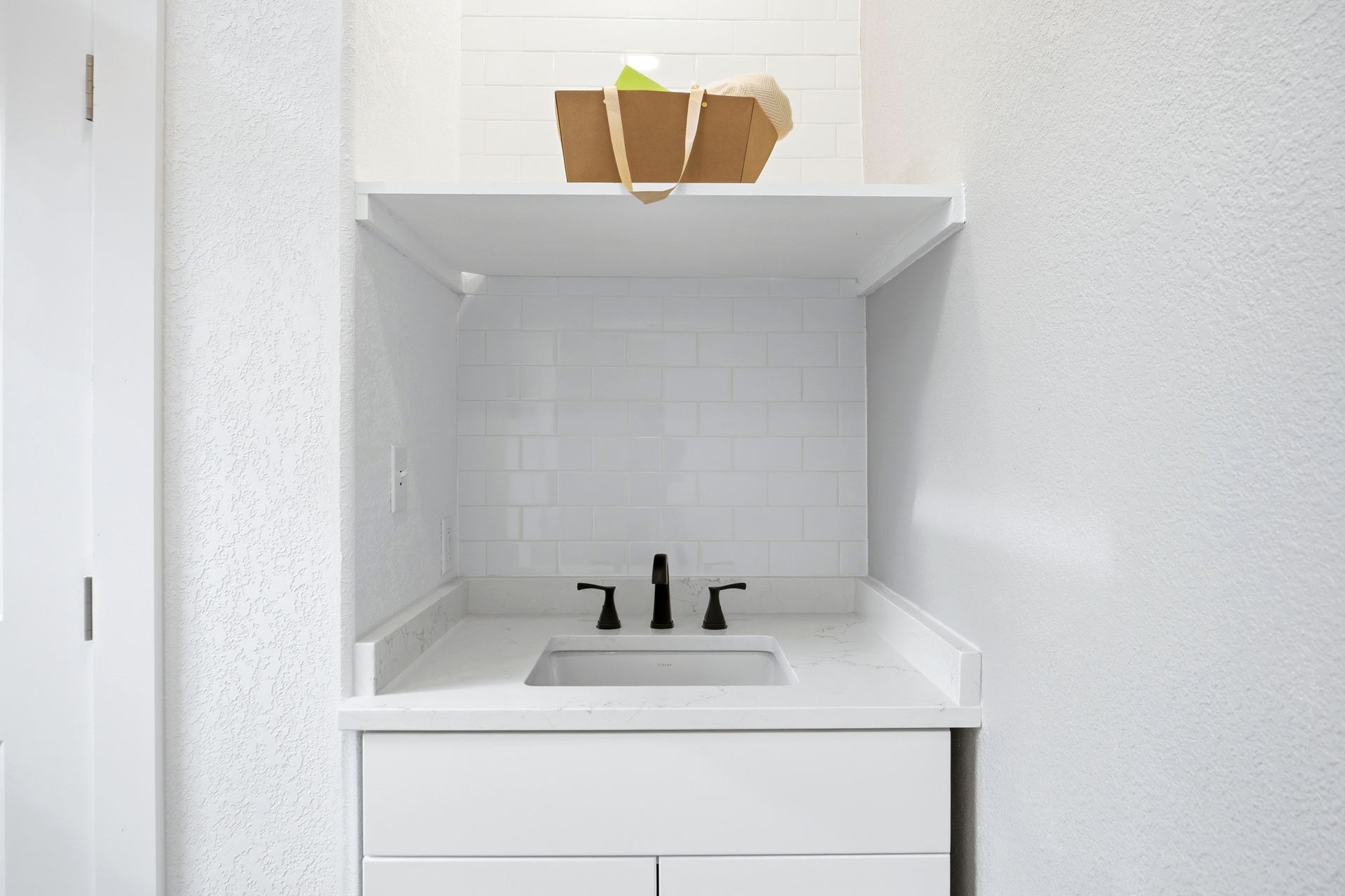 Kitchenette sink detail