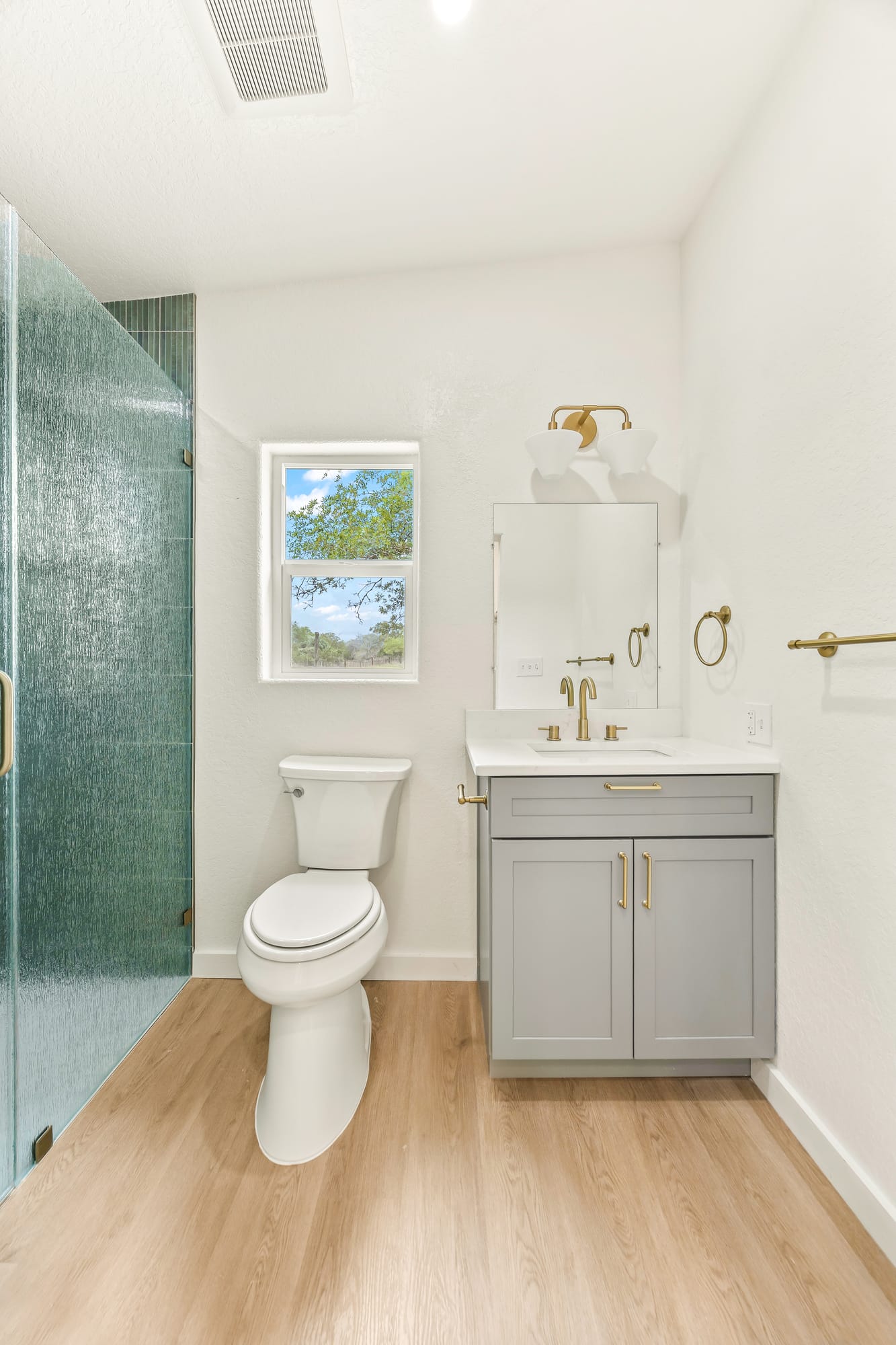 Bathroom vanity detail