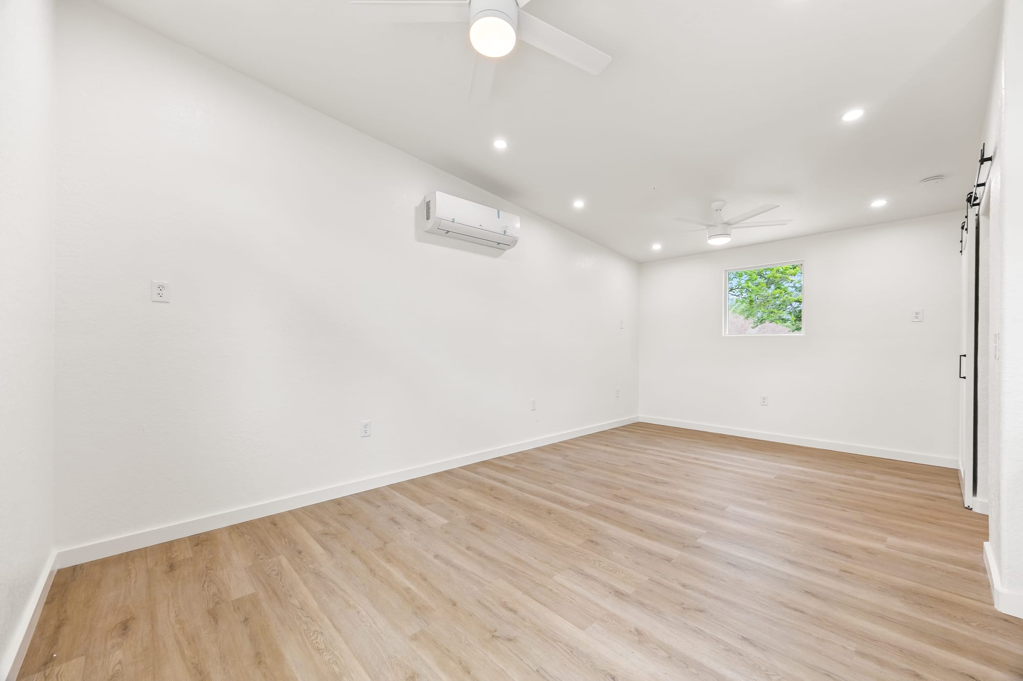 Living area looking toward the entry